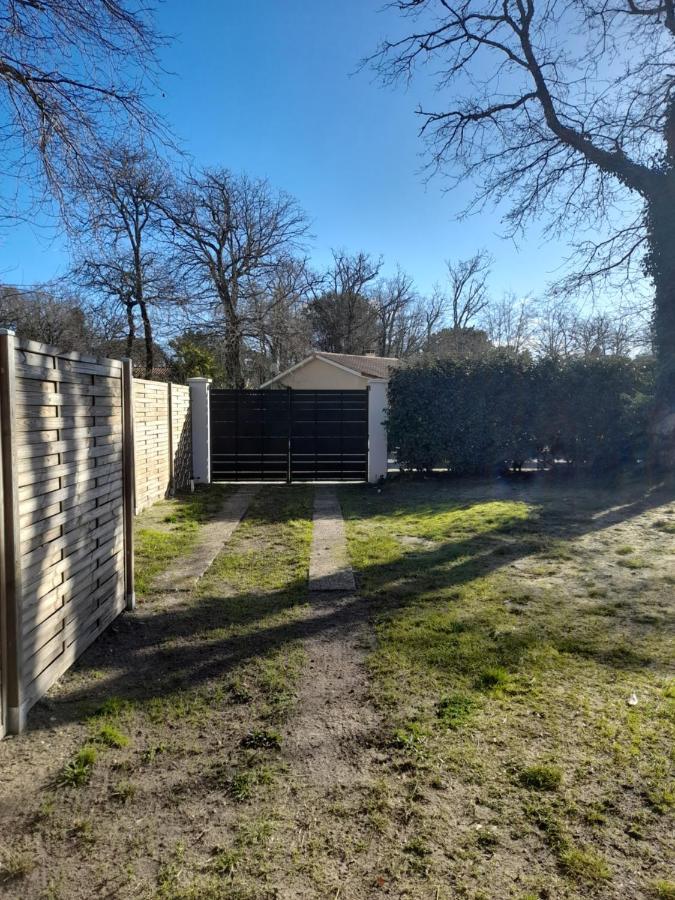 Maison Tiny House 2 Chambres Soulac A 500M Plage Exterior photo